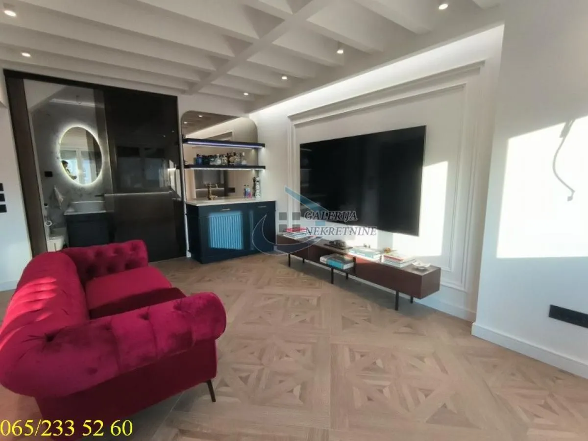Prodaja, jednosoban stan, 38m², Stari Grad, Beograd