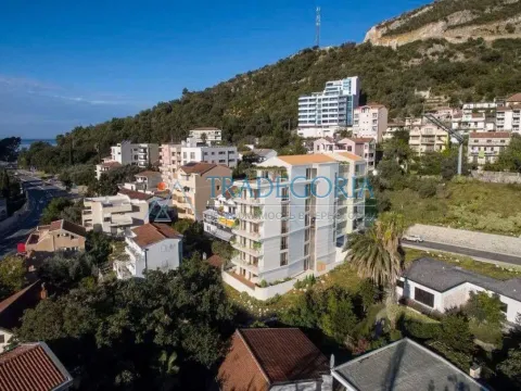Prodaja, jednosoban stan, 41m², Bečići, Budva - image 5