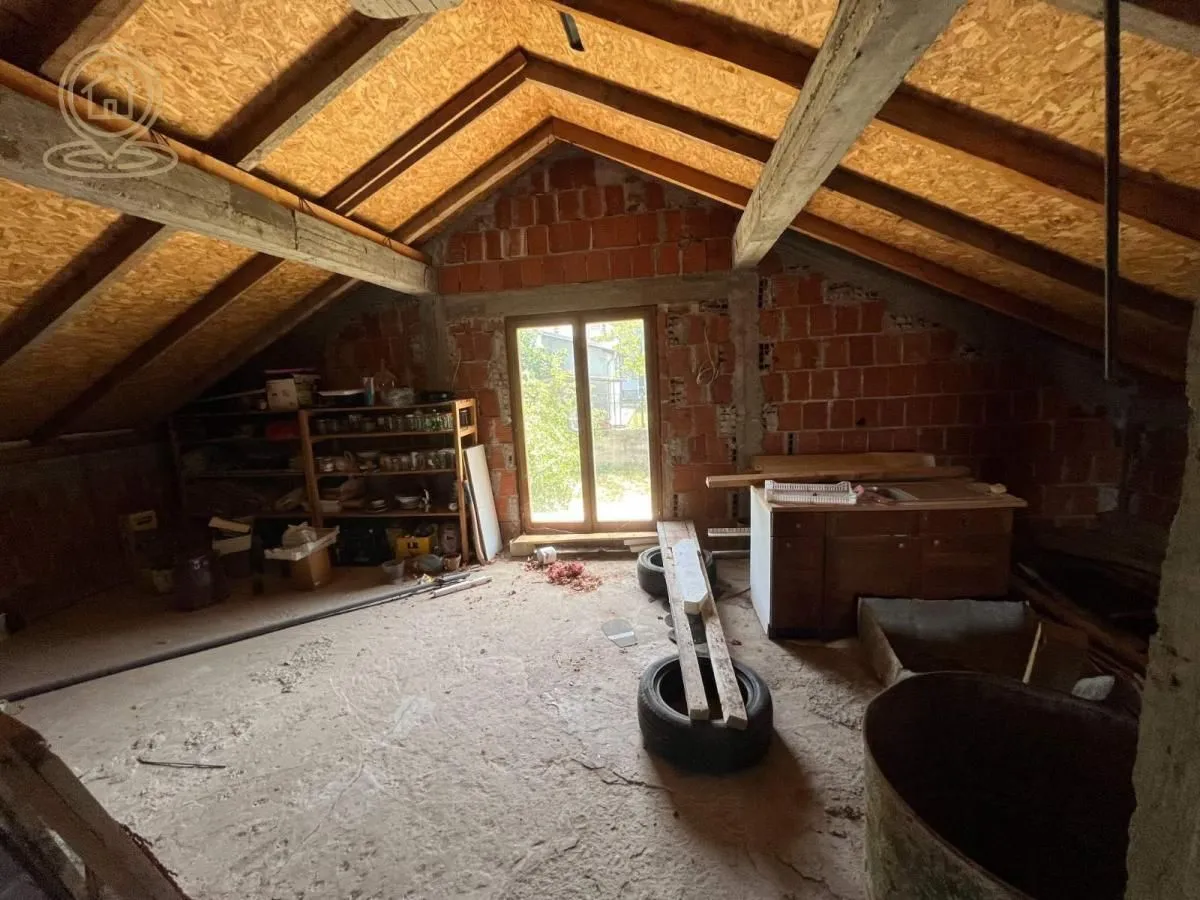 Prodaja, kuća, 312m², Palilula, Niš
