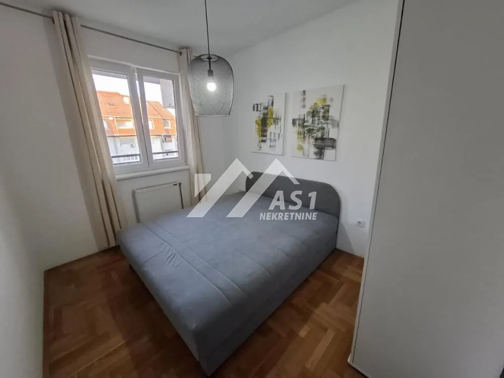 Izdavanje, dvosoban stan, 37m², Novo naselje, Novi Sad