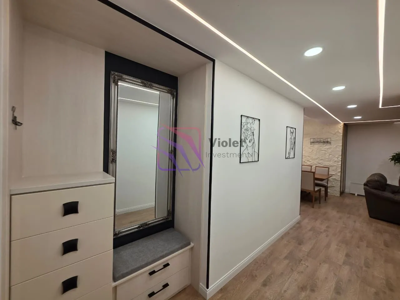 Prodaja, trosoban stan, 107m², Bečići, Budva