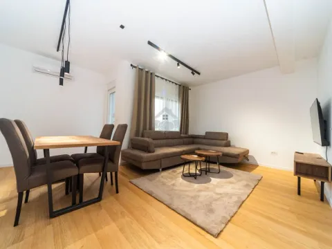 Rent, two bedroom apartment, 76m², Zabjelo, Podgorica - image 1