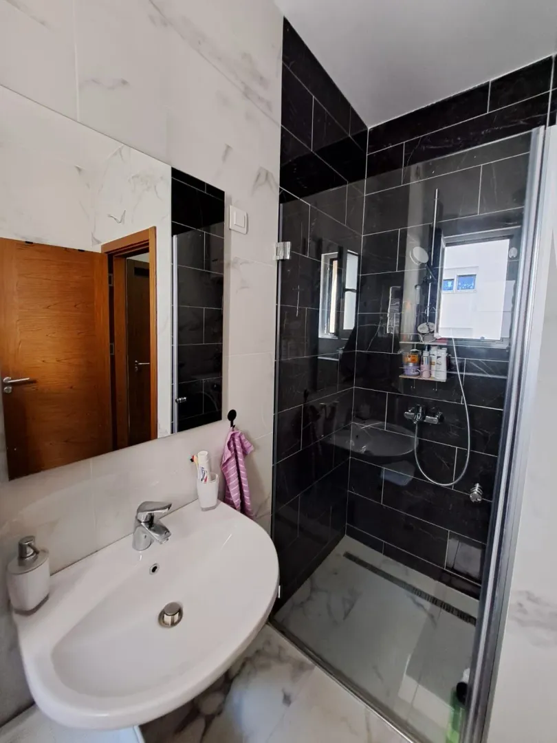 Sale, three bedroom apartment, 90m², Rozino, Budva