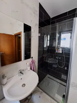 Sale, three bedroom apartment, 90m², Rozino, Budva - image 13