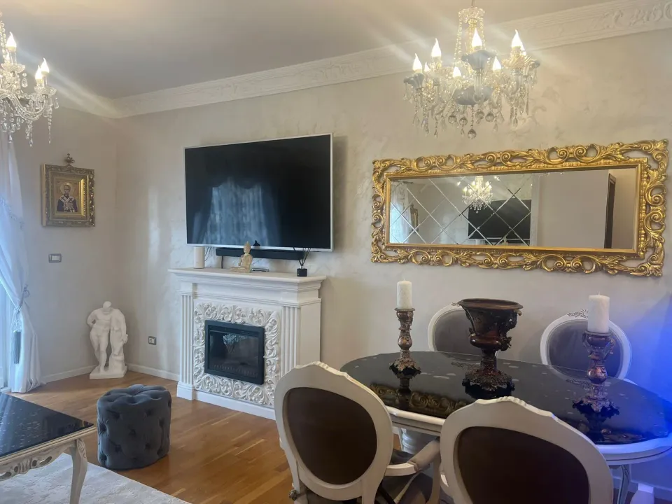 Izdavanje, jednosoban stan, 55m², City Kvart, Podgorica