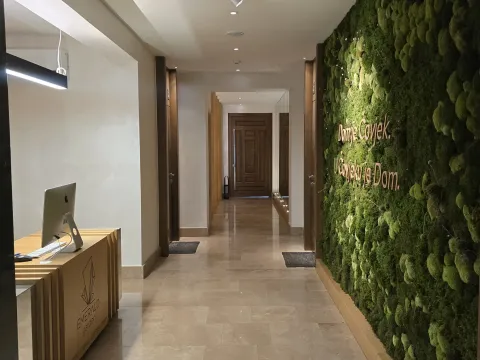 Izdavanje, trosoban stan, 85m², Vezirov Most, Podgorica - image 37