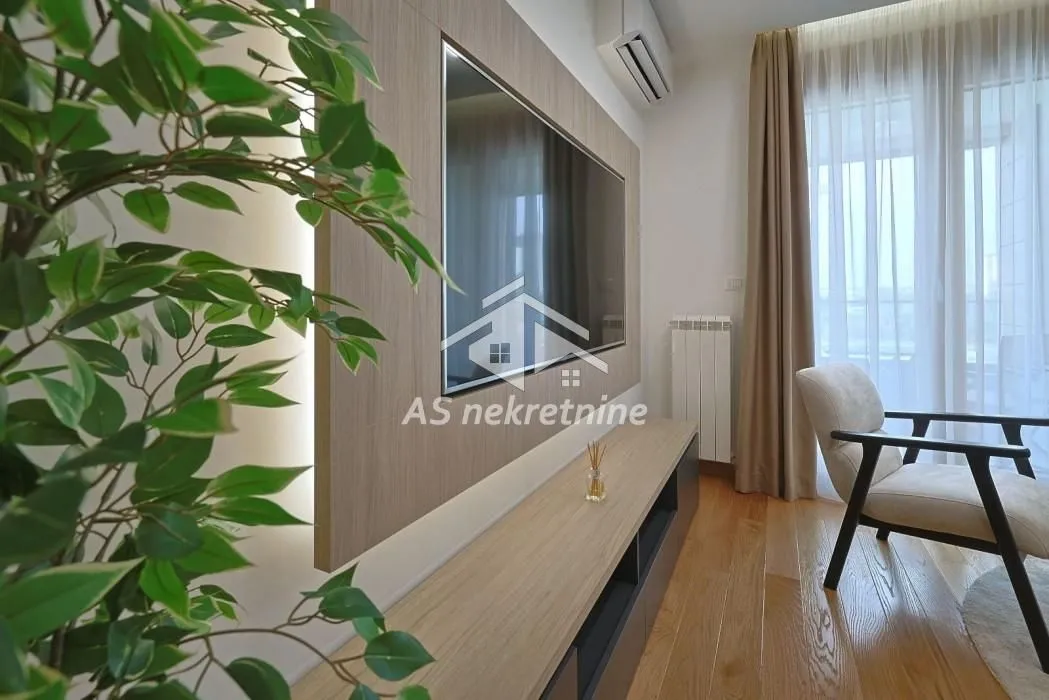 Rent, one bedroom apartment, 35m², Novi Beograd Blok 65, Novi Beograd Sve Podlokacije