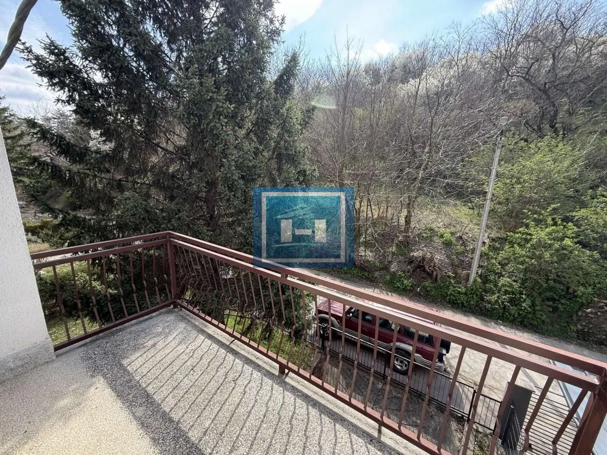 Sale, house, 257m², Strelište, Jagodina