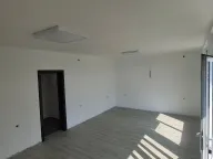 Izdavanje, poslovni prostor, 45m², Donja Gorica, Podgorica