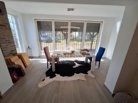 Prodaja, kuća, 282m², Sopot, Beograd - image 11