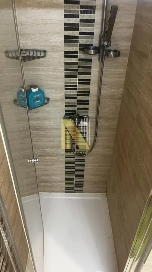 Izdavanje, trosoban stan, 85m², Liman 3, Novi Sad Sve Podlokacije