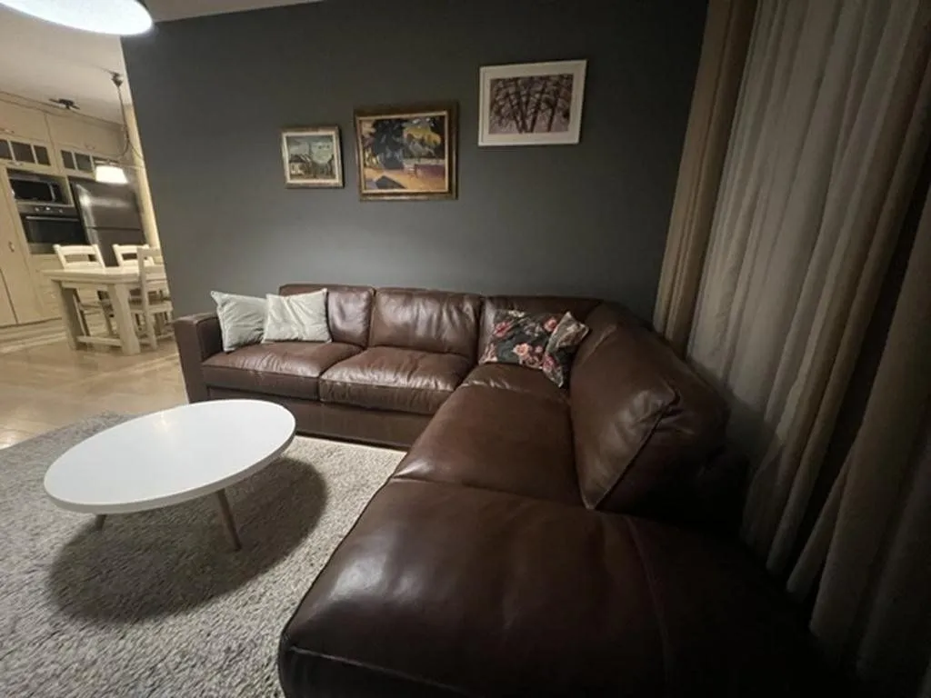 Izdavanje, dvosoban stan, 75m², City Kvart, Podgorica