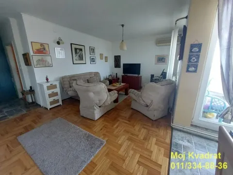 Prodaja, četvorosoban stan, 114m², Vračar Sve Podlokacije, Beograd