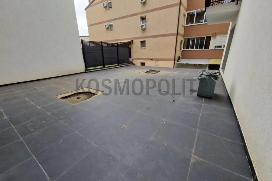 Sale, office space, 288m², Zemun Gornji Grad, Zemun Sve Podlokacije