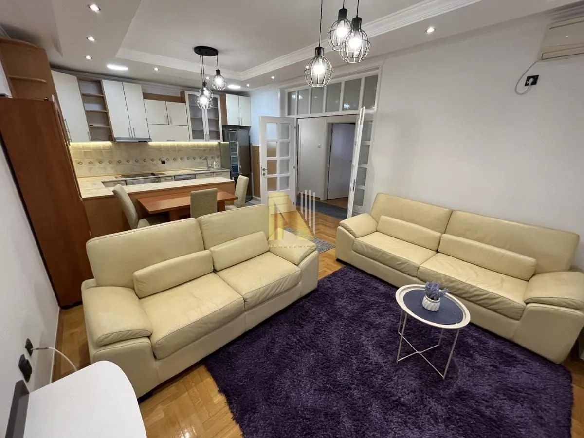 Izdavanje, trosoban stan, 69m², Bulevar Oslobodjenja, Novi Sad Sve Podlokacije