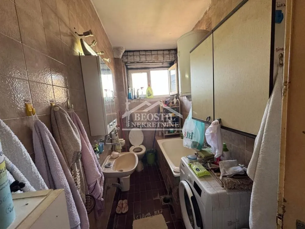 Prodaja, dvosoban stan, 73m², Voždovac Sve Podlokacije, Beograd