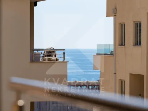 Sale, two bedroom apartment, 58m², Bečići, Budva