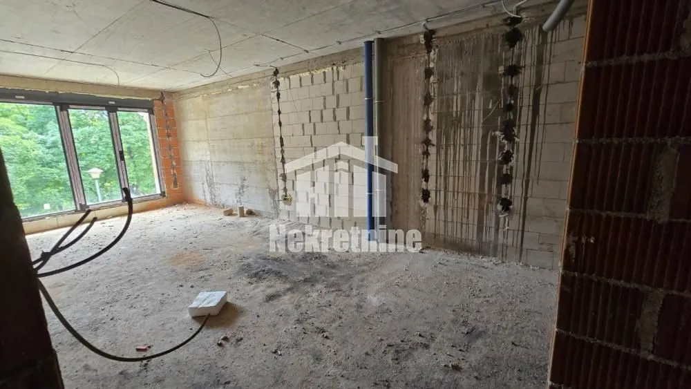 Prodaja, dvosoban stan, 59m², Karaburma, Palilula Sve Podlokacije