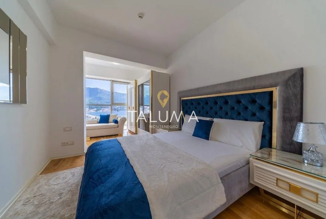 Izdavanje, trosoban stan, 150m², Bečići, Budva