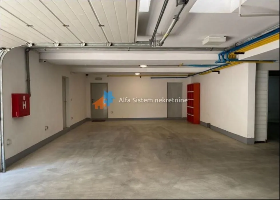 Rent, house, 320m², Savski Venac, Beograd