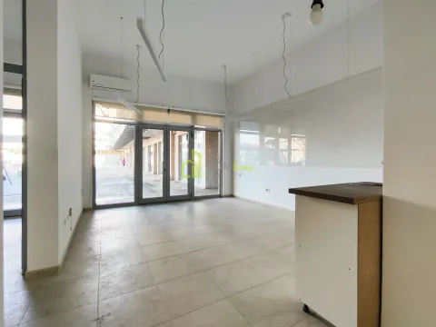 Rent, office space, 43m², Tološka šuma, Podgorica - image 3