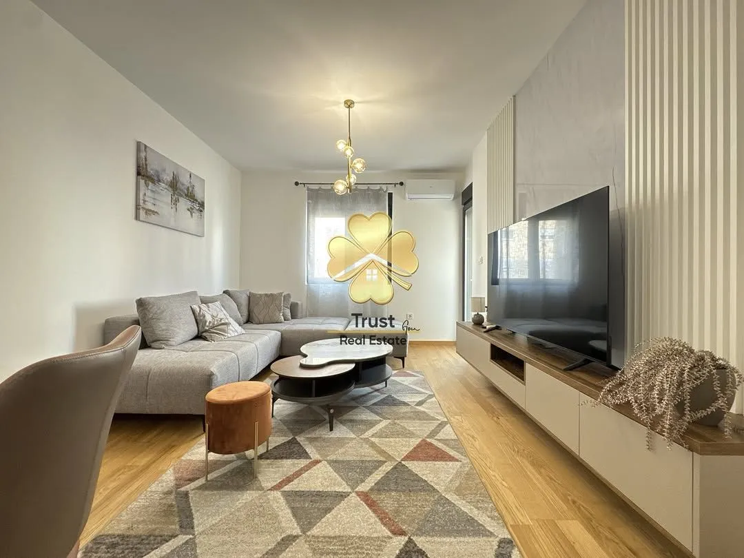 Izdavanje, jednosoban stan, 50m², Podgorica, Crna Gora