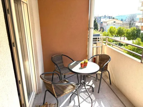 Rent, one bedroom apartment, 47m², Central Point, Podgorica - image 4