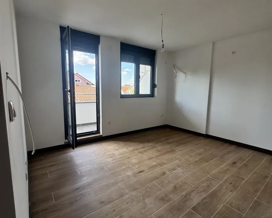 Sale, three bedroom apartment, 70m², Novi Banovci, Stara Pazova
