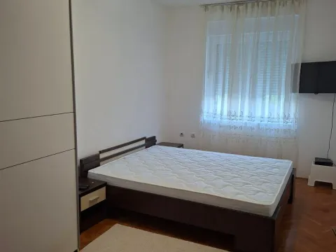 Rent, two bedroom apartment, 76m², Preko Morače, Podgorica - image 2