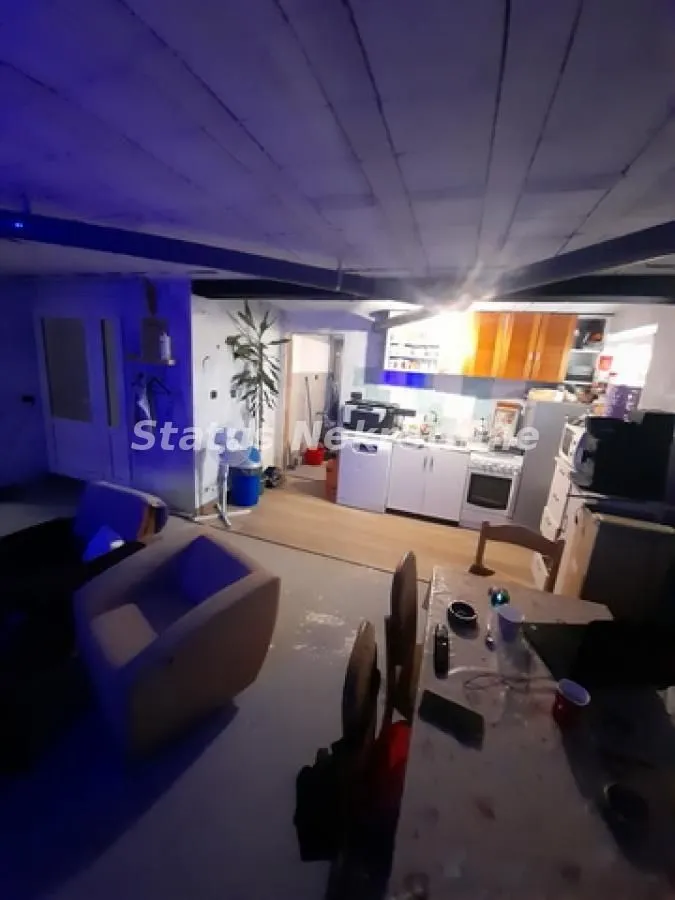 Prodaja, kuća, 160m², Futog, Novi Sad Sve Podlokacije