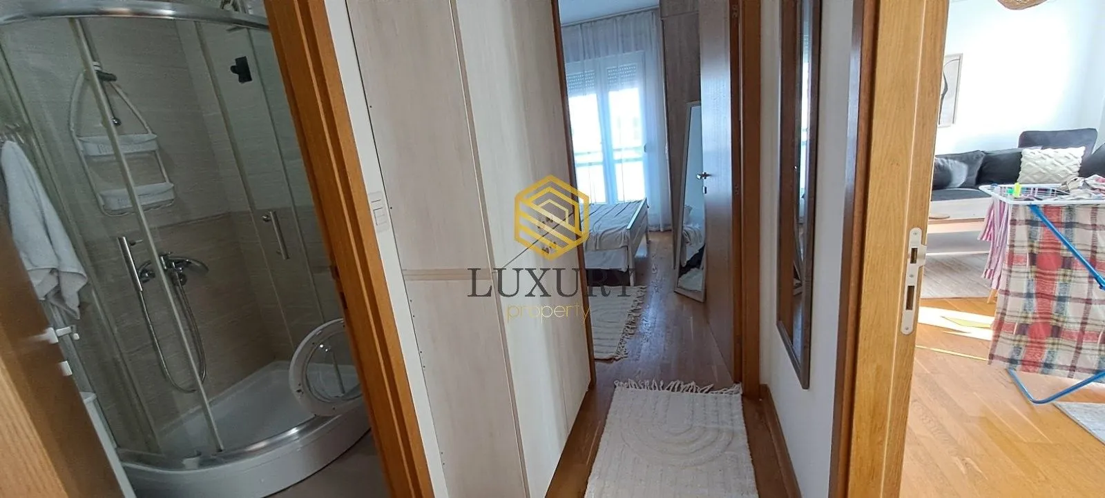 Izdavanje, jednosoban stan, 50m², City Kvart, Podgorica