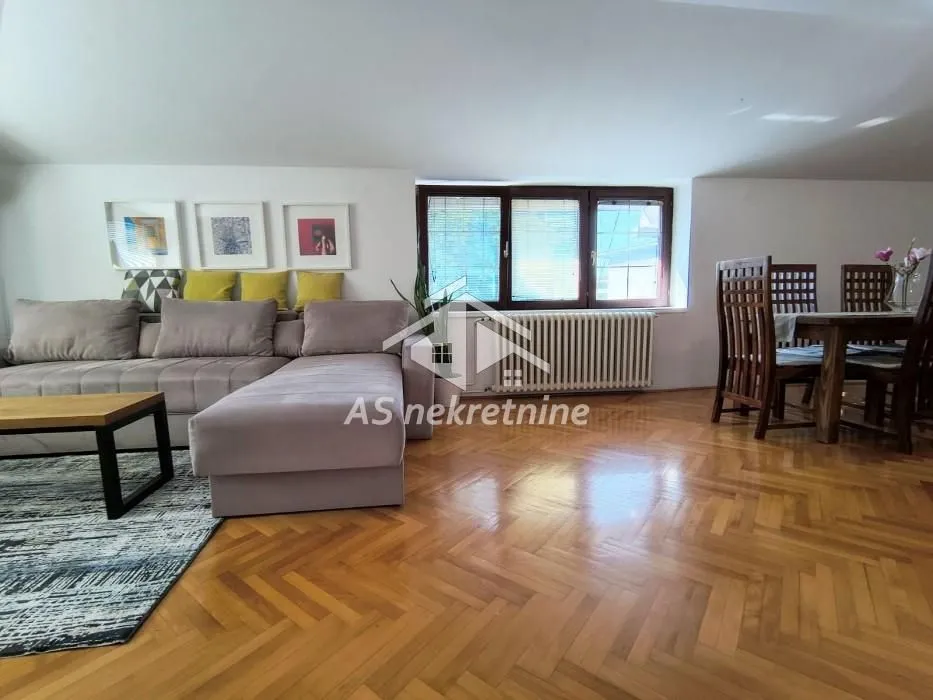 Izdavanje, stan, 100m², Savski Venac, Beograd