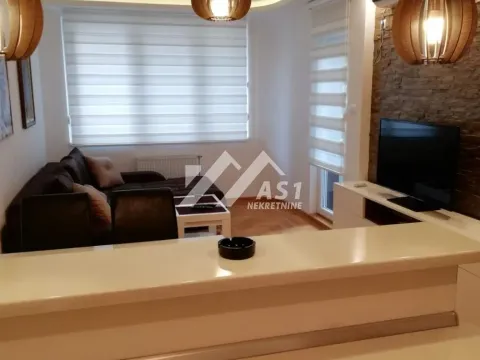 Rent, one bedroom apartment, 44m², Rotkvarija, Novi Sad Sve Podlokacije - image 6