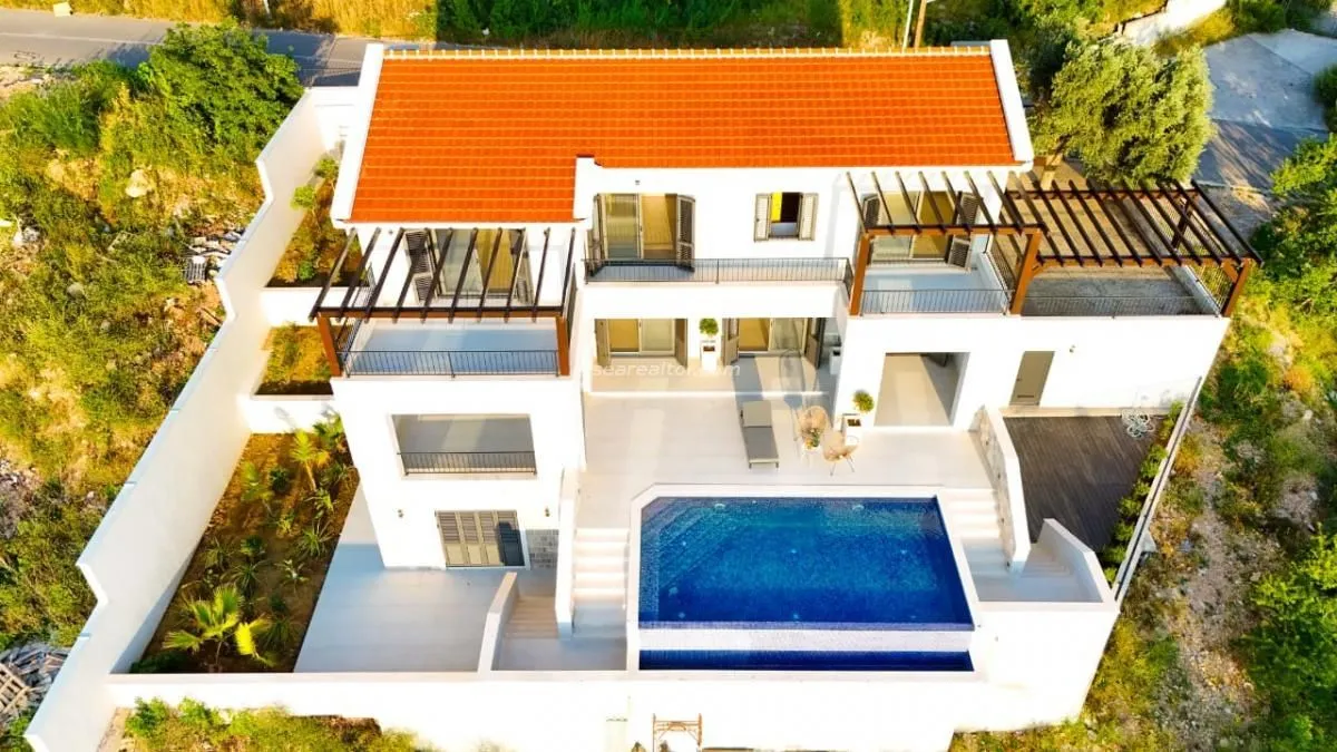 Sale, house, 420m², Blizikuće, Budva