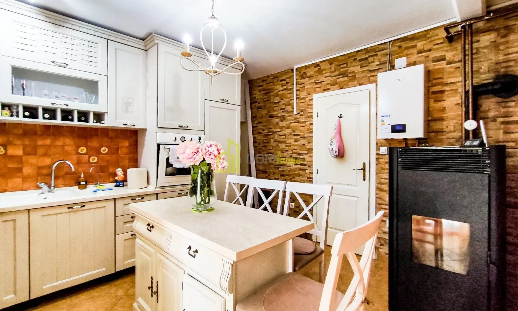 Rent, house, 250m², Donja Gorica, Podgorica