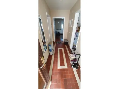 Sale, three bedroom apartment, 84m², Trošarina, Niš - image 17