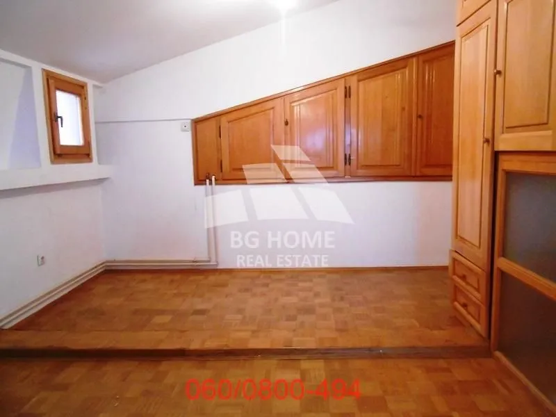 Sale, three bedroom apartment, 85m², Cvetkova Pijaca, Zvezdara Sve Podlokacije