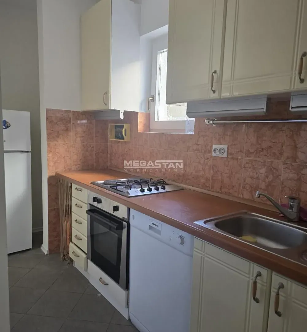 Rent, two bedroom apartment, 59m², Čukarica, Beograd