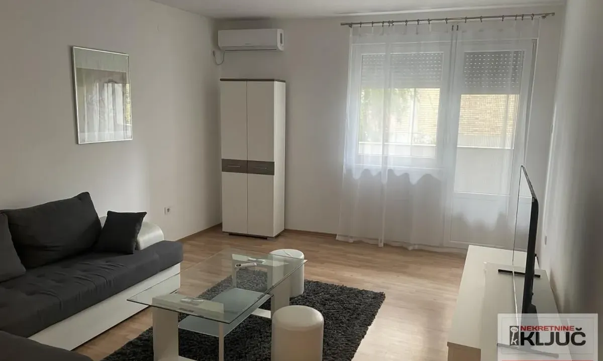 Rent, one bedroom apartment, 43m², Sajmište, Novi Sad