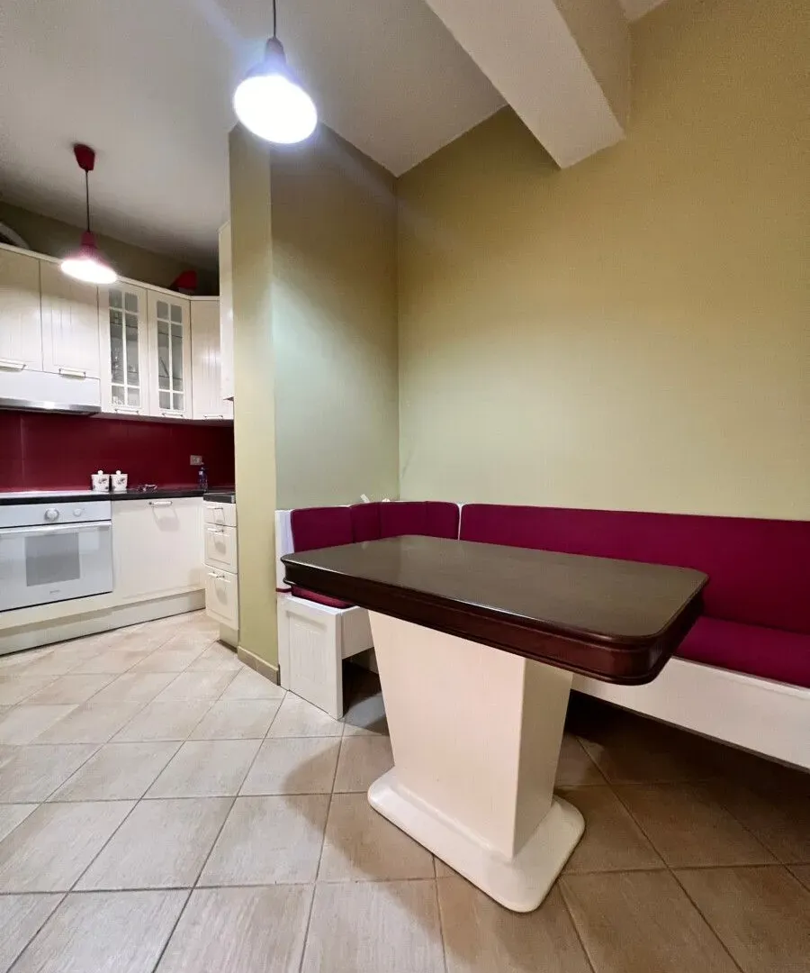 Prodaja, jednosoban stan, 46m², Krivi Most, Podgorica