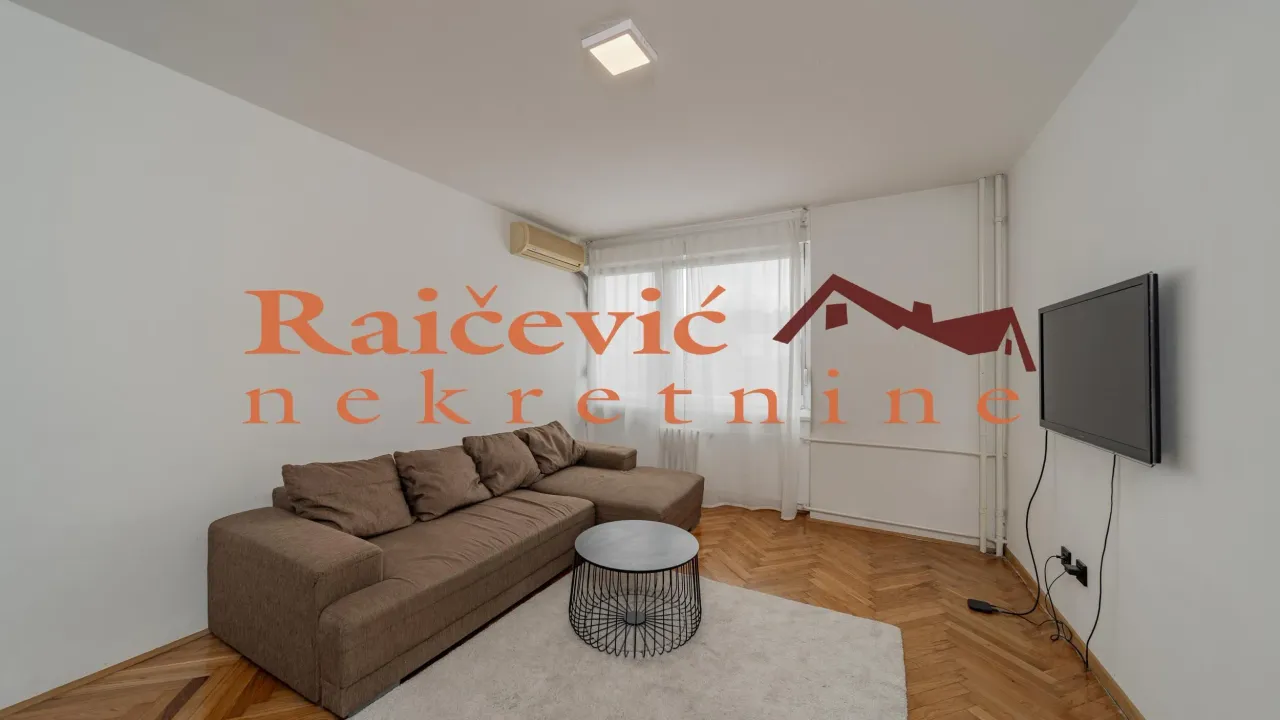 Sale, three bedroom apartment, 68m², Stari Grad, Beograd