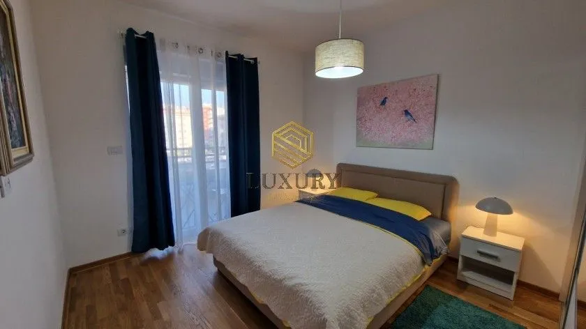 Izdavanje, jednosoban stan, 51m², City Kvart, Podgorica