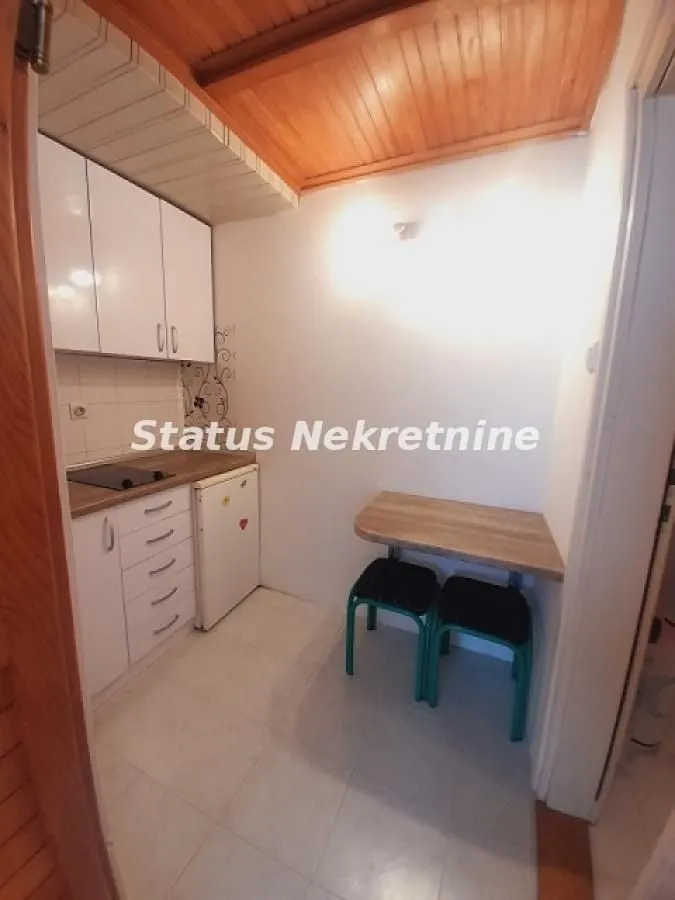 Izdavanje, garsonjera, 25m², Liman 4, Novi Sad Sve Podlokacije