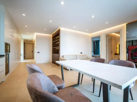 Sale, two bedroom apartment, 116m², Bečići, Budva - image 1