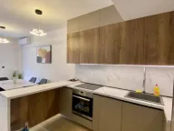 Prodaja, dvosoban stan, 81m2, Rafailovići, Budva