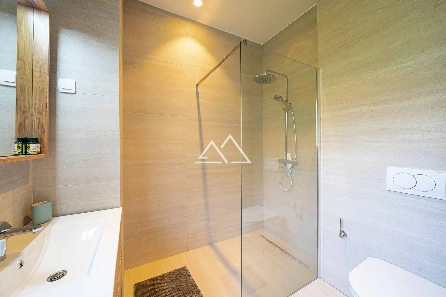 Prodaja, kuća, 220m², Tivat, Crna Gora