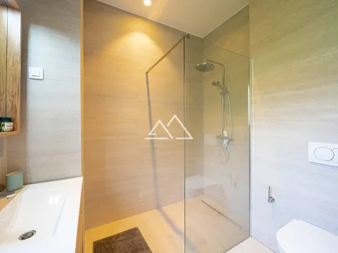 Prodaja, kuća, 220m², Tivat, Crna Gora - image 22