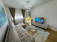 Izdavanje, dvosoban stan, 69m², Central Point, Podgorica - image 1