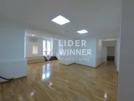 Izdavanje, poslovni prostor, 97m², Savski Venac, Beograd - image 1