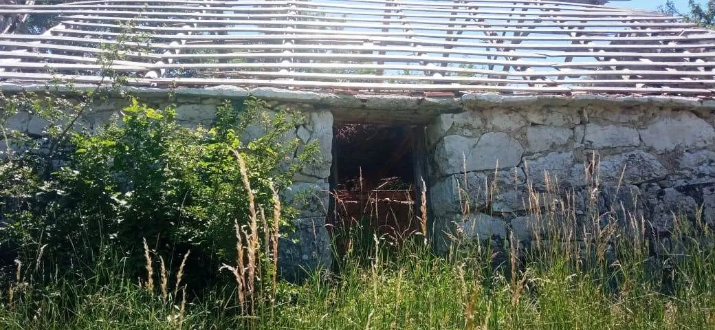 Prodaja, plac, 1500m², Ozrinići, Nikšić
